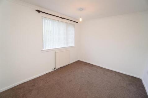 bedroom2.jpg