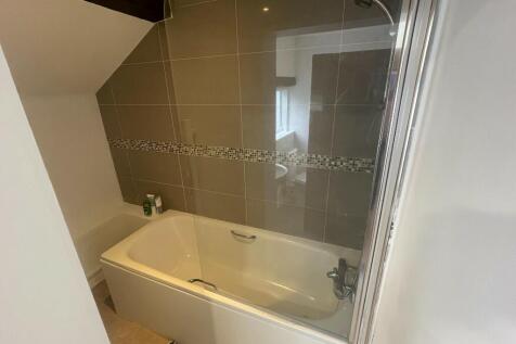 Harpers Lane, Milton Keynes, Buckinghamshire, MK14 photo 5