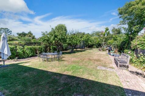 WEST HILL AVENUE (23).jpg