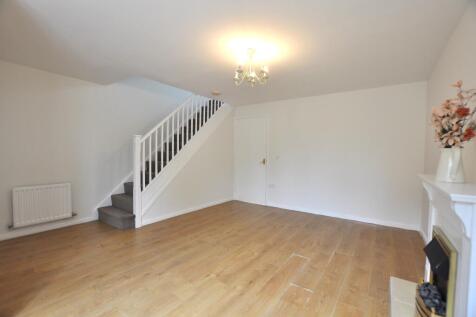 Redwood Drive, Chorley, Lancashire photo 4