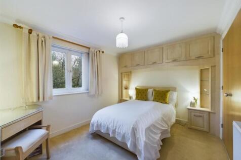 n6-JoNHOXkCyKz8rT...