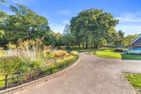 Egham-Street-49.jpg