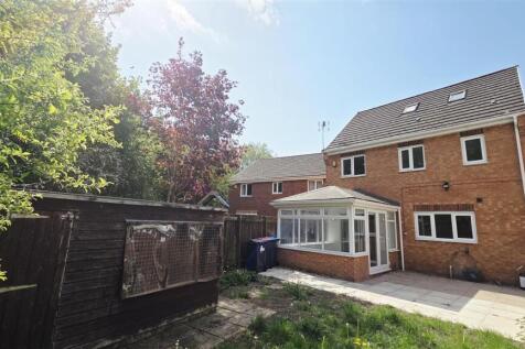 Rear Garden/Patio