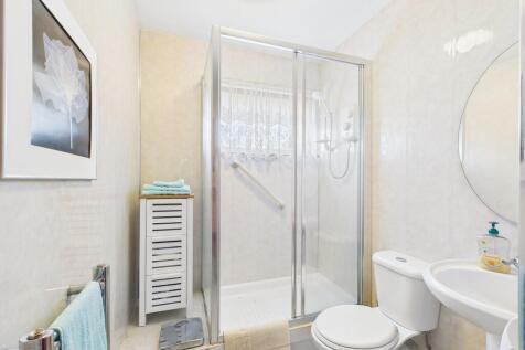 CAM05526G0-PR0057...