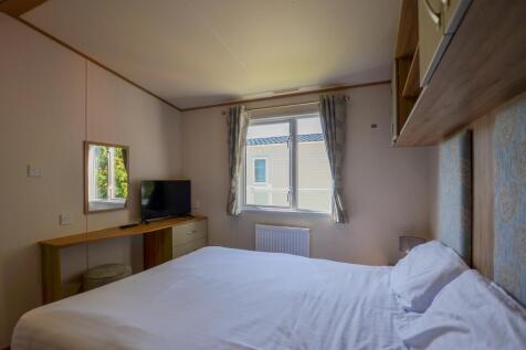 To Book A Viewing Call TPS Lostwithiel on 01208 87