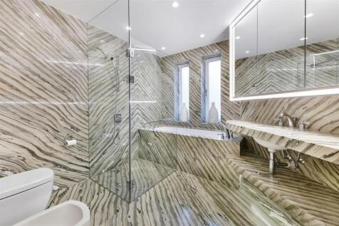 Knightsbridge Luxury  Flat 30, Wellington Court (30).jpg