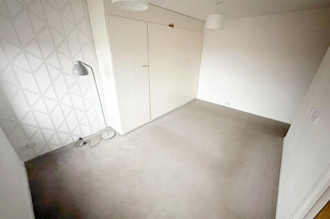 IMG-20251020-WA00...