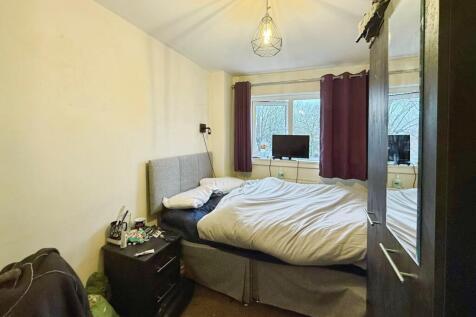 Ladybarn Crescent, Manchester, Greater Manchester, M14 photo 5