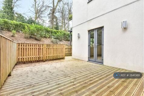Wrap Around Terrace