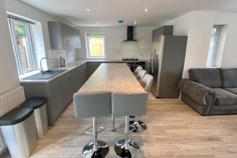 Room 4, Lakin Road, Warwick, Warwickshire, CV34 photo 5