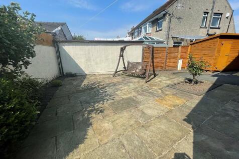 Private Rear Court Yard