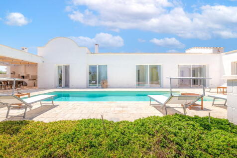 001-villa-puspo-carovigno-puglia-villa-for-rent-raro-villas