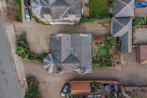 8671362-exterior0...