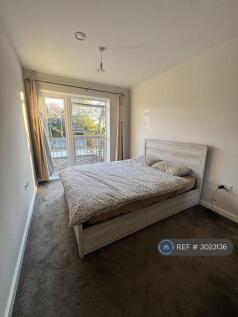 Fleming Way, Didcot, OX11 photo 4