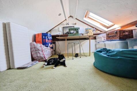 Loft room 