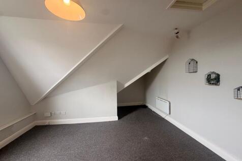 Crosby Road North, Liverpool, L22 photo 4