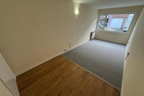 WhatsApp Image 2025-12-12 at 4.47.46?PM (1).jpeg