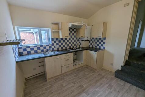 1 Bed first floor flat