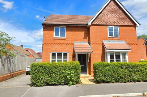 Newbury, RG20 - property photo