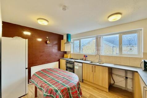 Kitchen/ Dinner