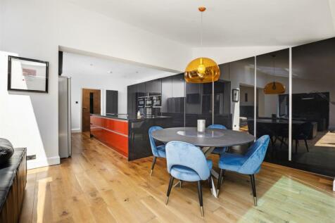 Hailsham Road, 23-013.jpg