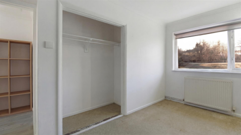 32 Bishopstone Drive (10).png