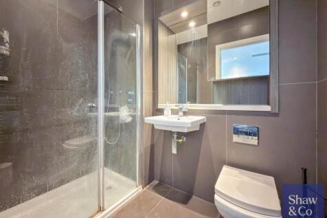 Shower Room.jpeg