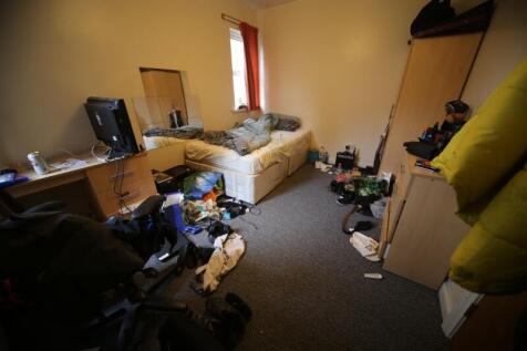 St Michaels Villas, Headingley, Leeds photo 4