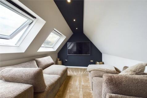Cinema/Bedroom