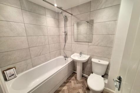 Roxton Court, Kimberley, NG16 photo 3