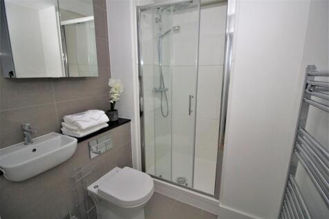 Shower Room1.jpg