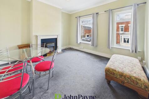 Lounge Dining Room