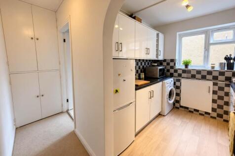 Brecon Court, Selborne Place, Hove photo 3