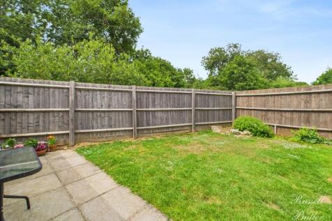 CAM02127G0-PR0304-STILL013