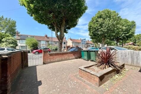 Property Image 24