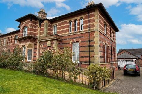 Holly House