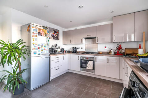 1393325-16-69457c...