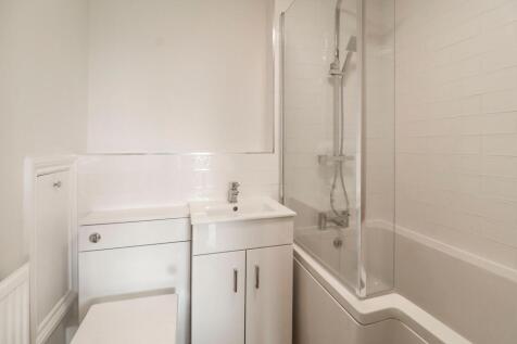Viscount Court, Eaton Socon, PE19 photo 3