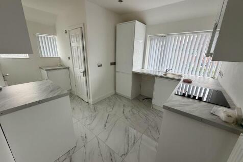Tranby Close, Wythenshawe, Manchester photo 3