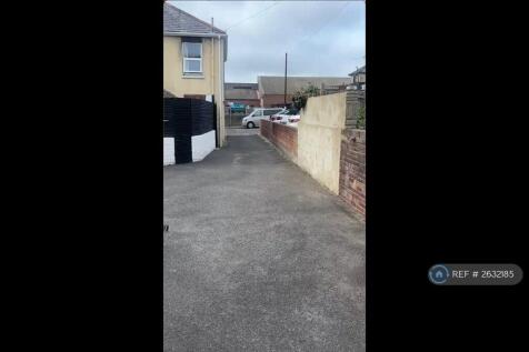 Driveway Access To Luther Road