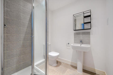 1388634-4-693fde0...