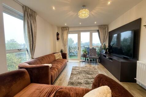 Halley House, Westmoreland Road, Brent, London photo 3