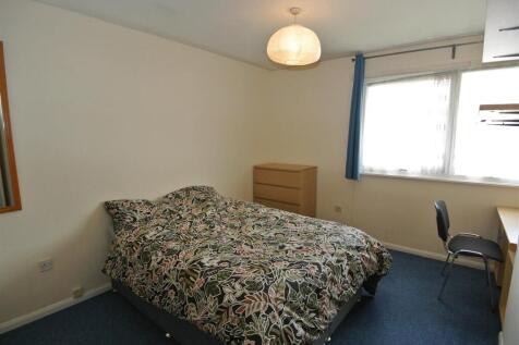 Bedroom 3 FF front.JPG