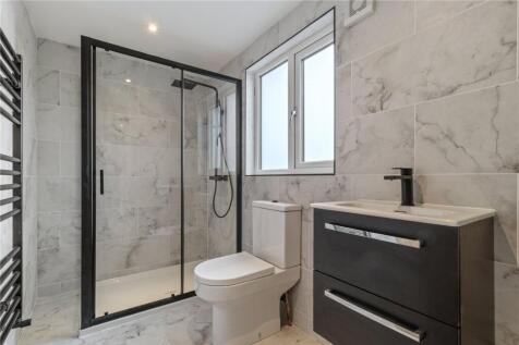 82173_CAG240444_I...