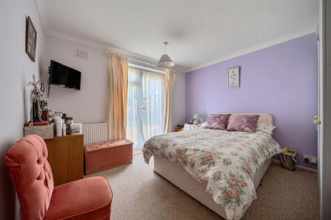 1365380-18-68e631...