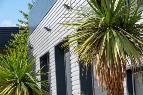 Woodside 36 Ext Aug 202414.jpg