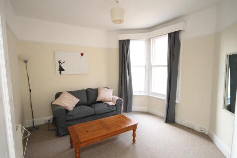 Lounge-(Copy) (1).jpg