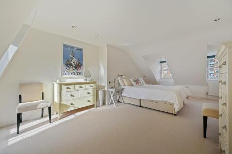 Ceylon Road - BedroomB3 (1).JPG