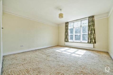 e82d43dc-6e7e-406...