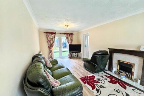 LIVING ROOM 1 (12)